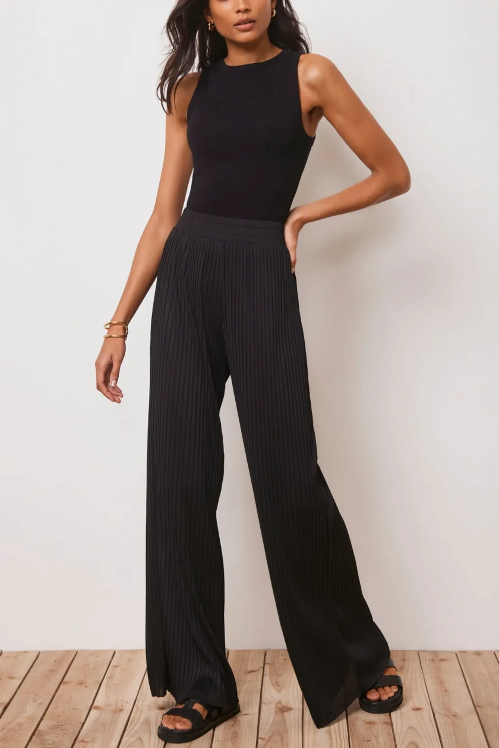 Black Pleated Wide Trousers