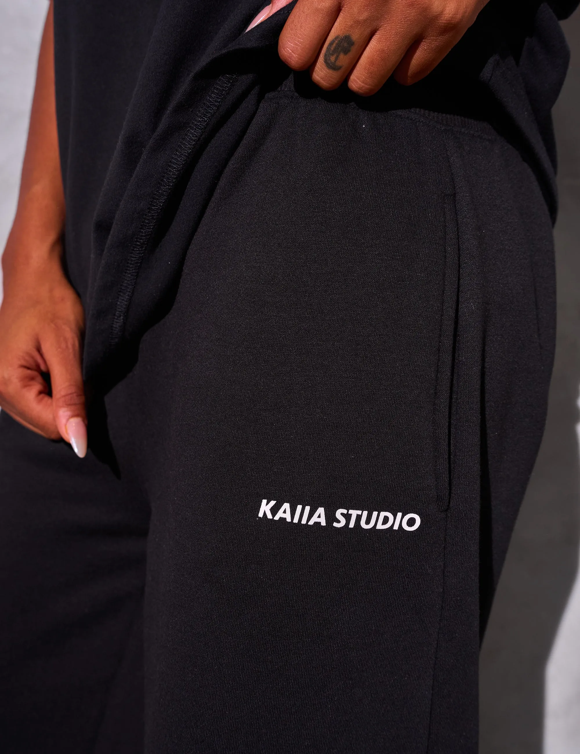 Kaiia Studio Logo Wide Leg Joggers Black