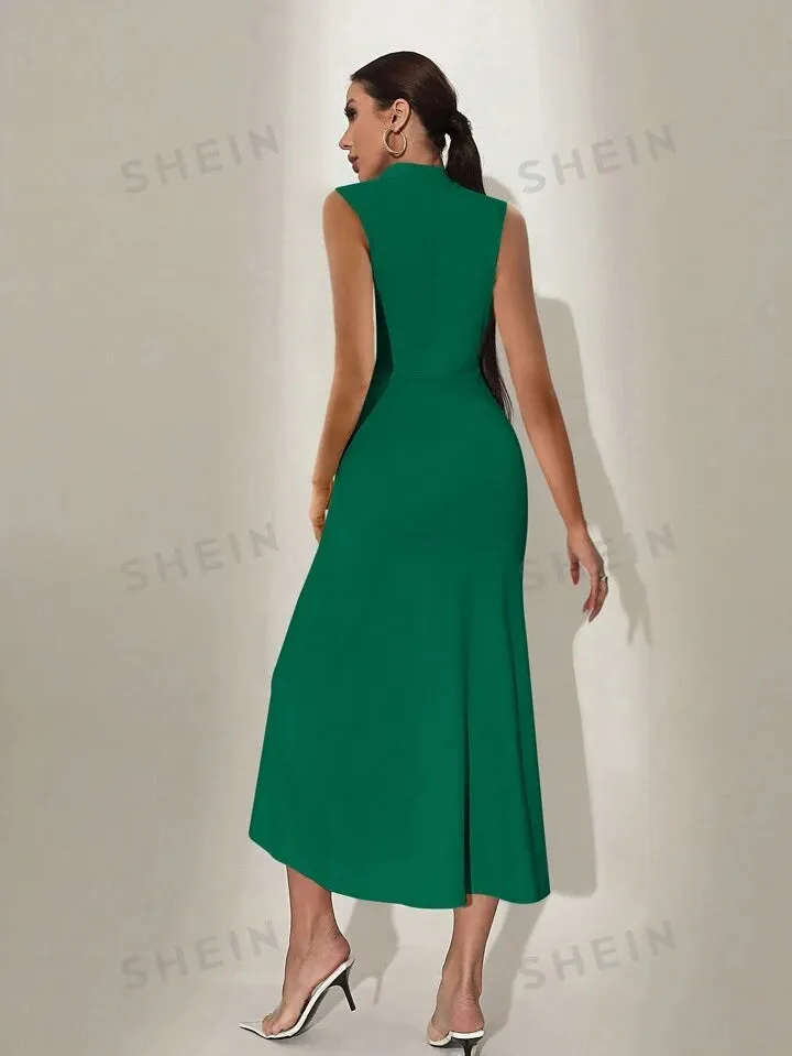 Solid color stand collar pleated sleeveless dress in green