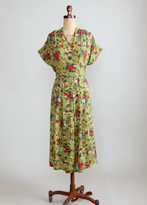 Vintage 1940s Green Floral Rayon Day Dress