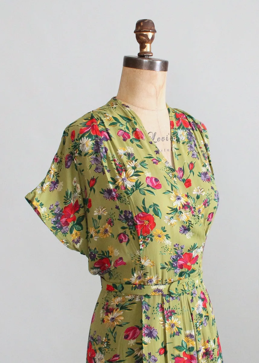 Vintage 1940s Green Floral Rayon Day Dress