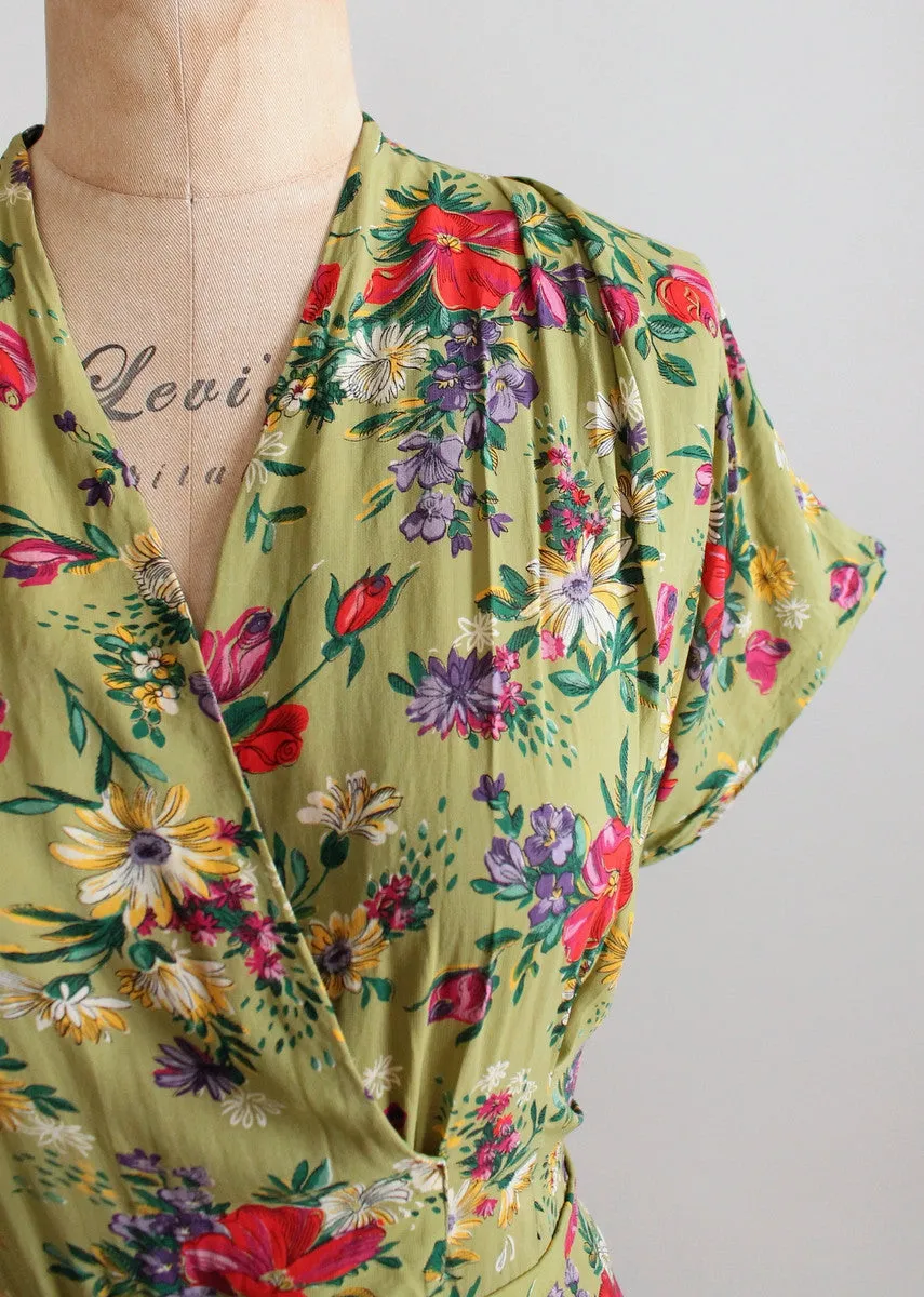 Vintage 1940s Green Floral Rayon Day Dress